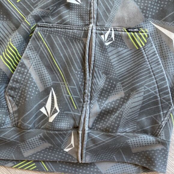 Volcom Hoodie Size Large - Picture 4 of 5